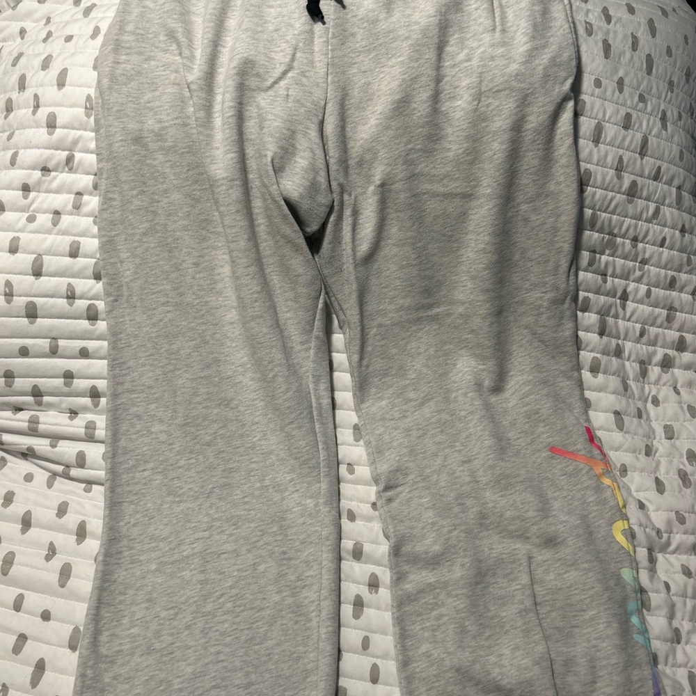 Victoria’s Secret Pink Wide Leg Jogger in Gray with Multicolor Pink Logo XXL
